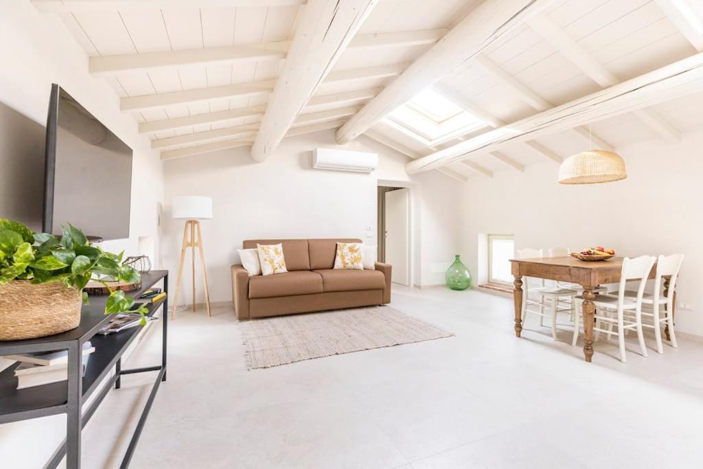 Verdeolivo 1876 - Apartments & Pool Mezzane di Sotto 외부 사진