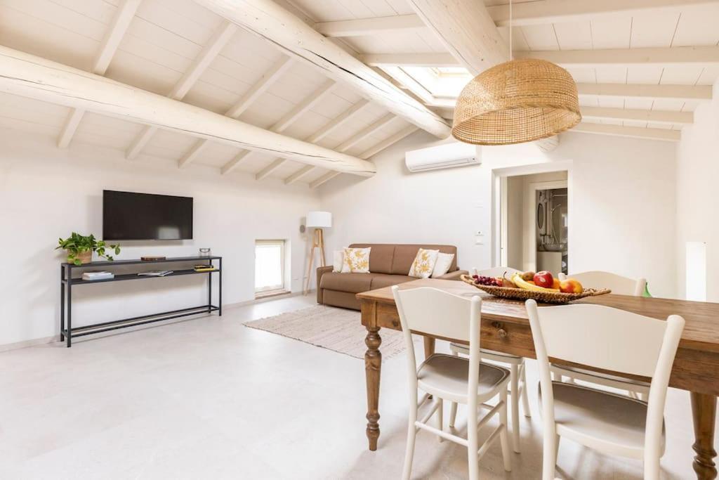 Verdeolivo 1876 - Apartments & Pool Mezzane di Sotto 외부 사진