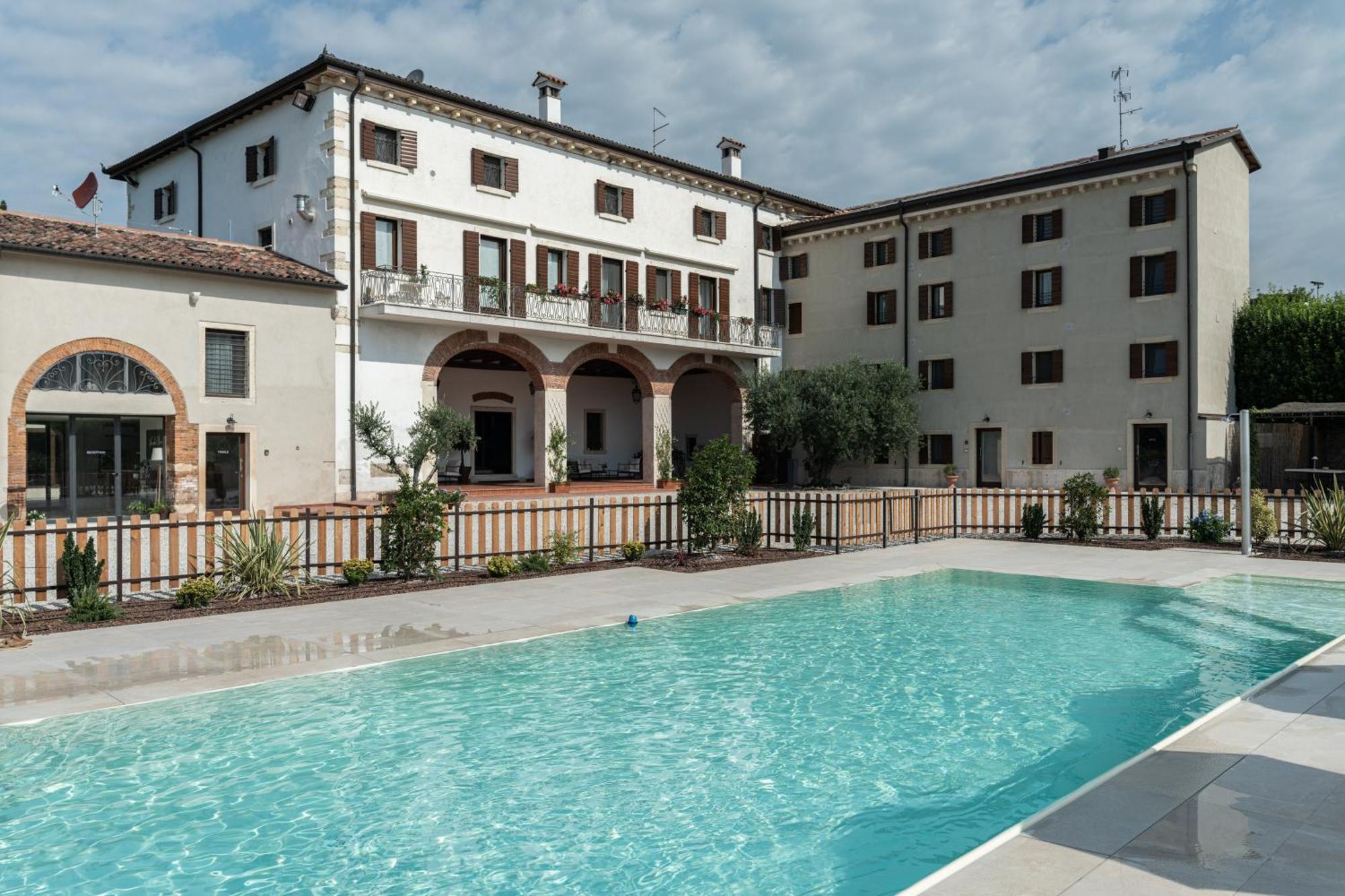 Verdeolivo 1876 - Apartments & Pool Mezzane di Sotto 외부 사진